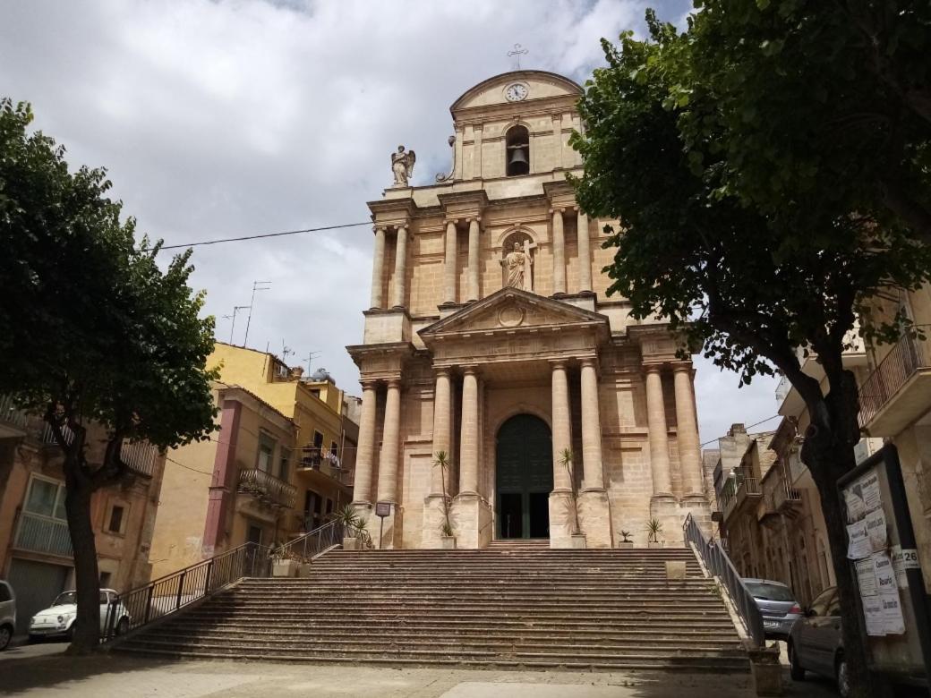רגוזה Piazza Salvatore 7, Gocce Di Sicilia מראה חיצוני תמונה