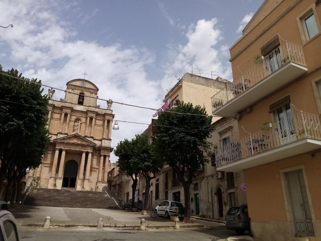 רגוזה Piazza Salvatore 7, Gocce Di Sicilia מראה חיצוני תמונה